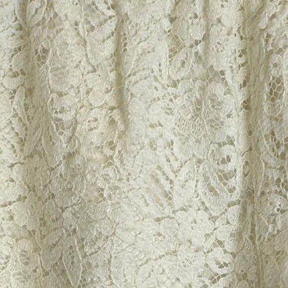 Hollister Women's Cream Lace Booty Shorts Size M Lined Elastic Waist Floral - Picture 4 of 4